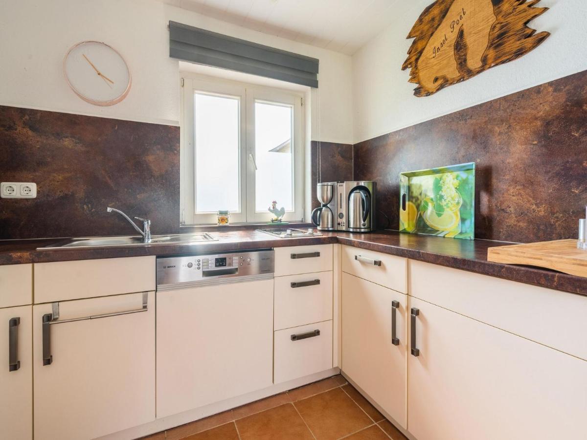 Beautiful Bungalow In Poel Near The Beach Fahrdorf  Εξωτερικό φωτογραφία